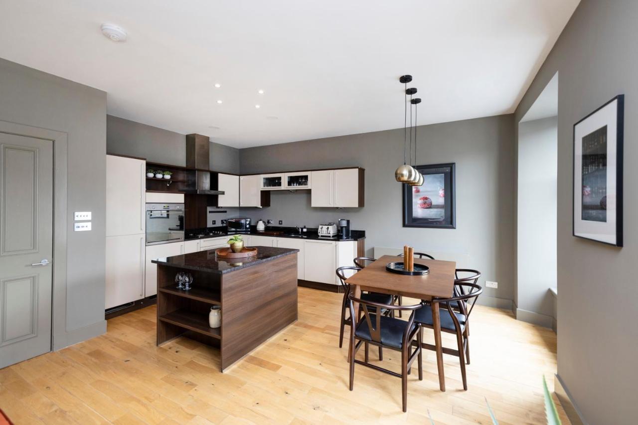 Joivy Stylish Flat In New Town Apartment Edinburgh Exterior photo
